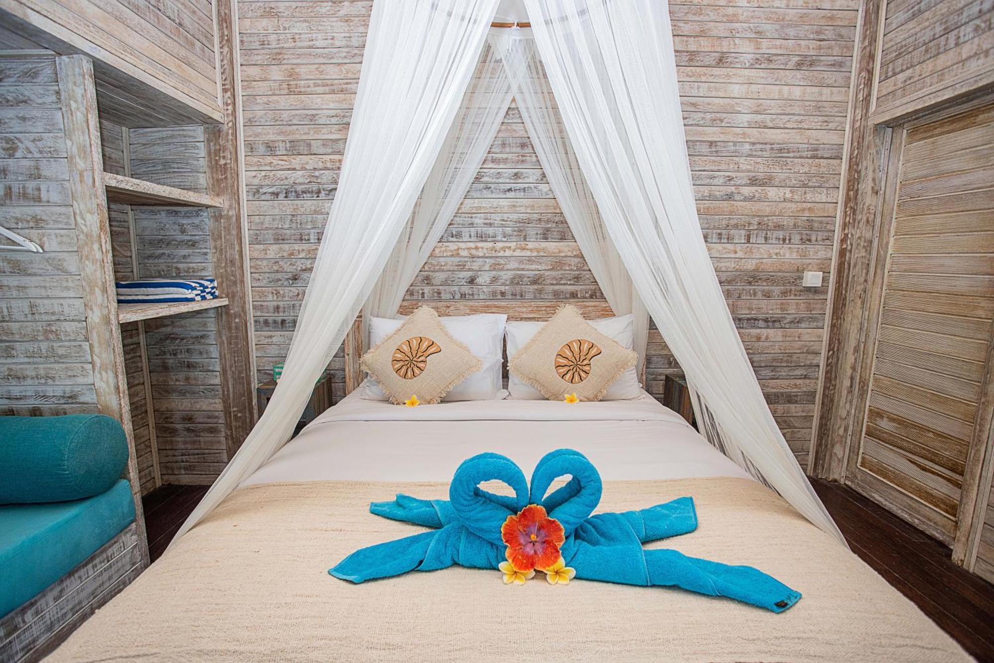 Nusa View - Oceanfront Rentals نوسا ليمبونغان المظهر الخارجي الصورة