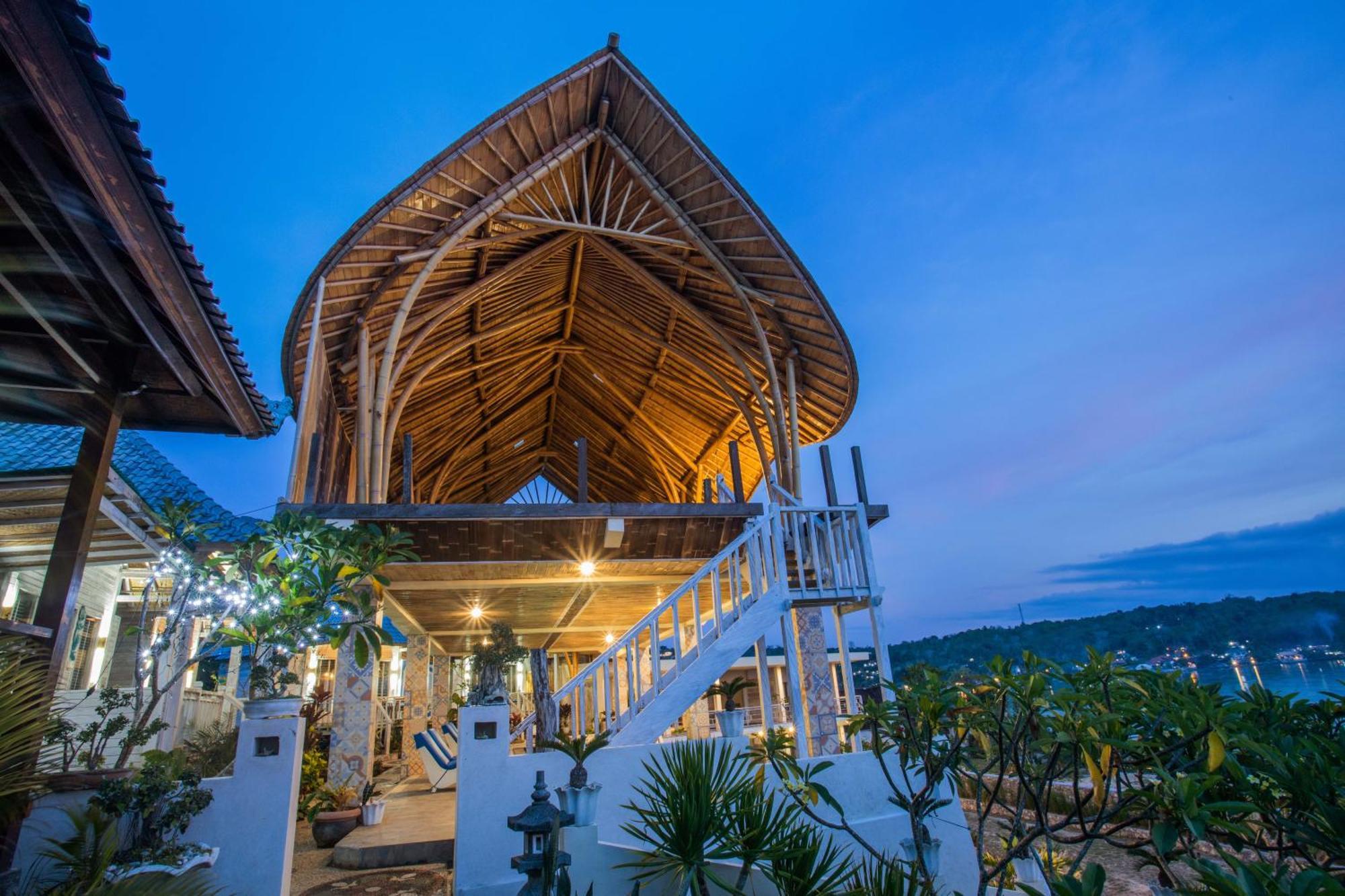 Nusa View - Oceanfront Rentals نوسا ليمبونغان المظهر الخارجي الصورة